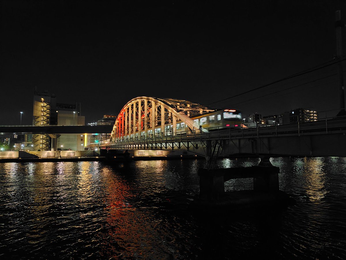 EX褌火山のK tweet media