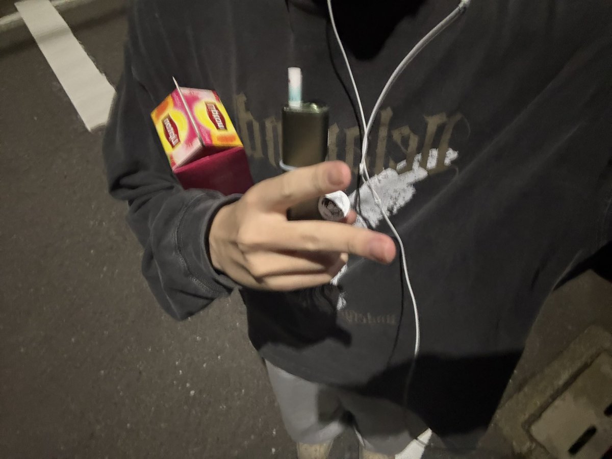 社会人2年目 tweet media