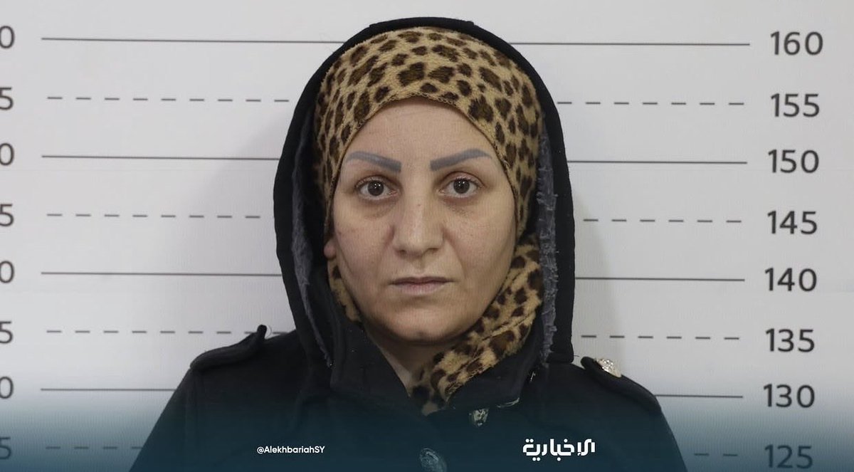 NabilElHalabi1's tweet photo. 🔵 إحباط محاولة اغتيال الحاخام اليهودي السوري ميخائيل حوري من امام منزله في باب توما في #دمشق.
اجهزة الأمن السورية تعتقل الإمرأة التي قامت بزرع العبوة، ثم تلقي القبض على كامل الخلية الارهابية والتي تبيّن انها مرتبطة بمنظمة حزبلا.

🔴 #لبنان يتحول إلى ملاذ آمن للارهاب، وقاعدة انطلاق للأنشطة الارهابية ضد #سوريا..!