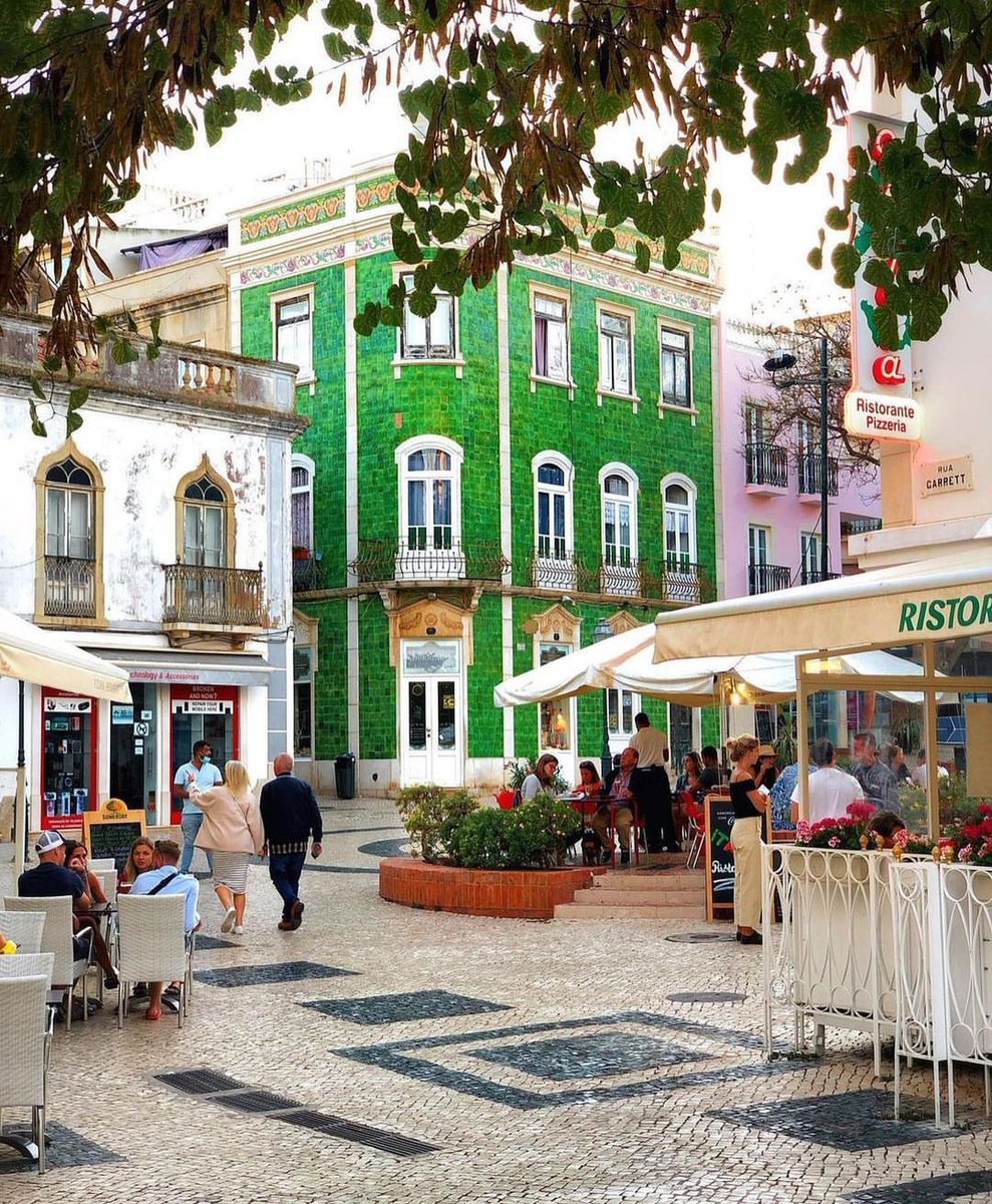 hikingtheglobe0's tweet photo. Portugal https://t.co/3afAuTX31M