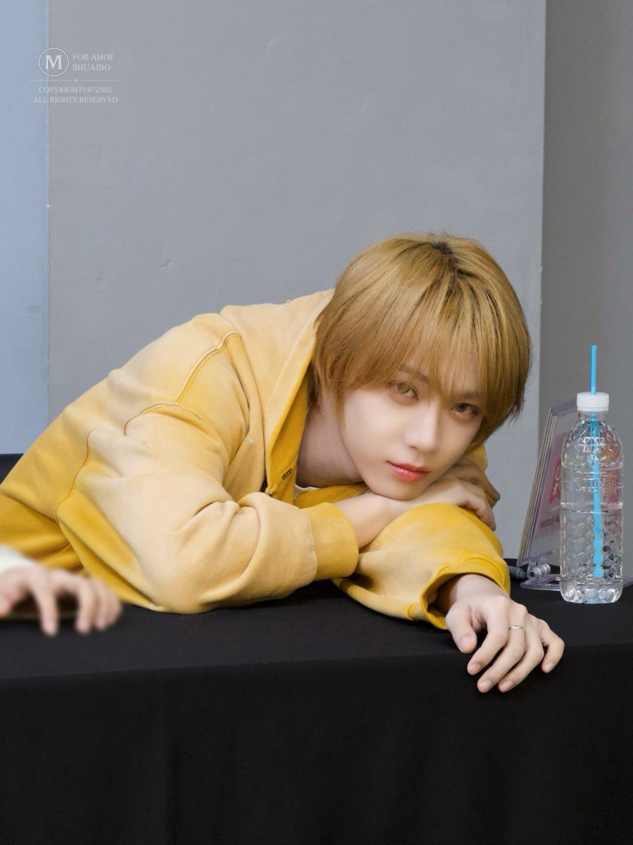 07ZS02's tweet photo. 260411ᢉ𐭩 ᩚ팬싸

💛

#AHOF #아홉 
#SHUAIBO #장슈아이보 #张帅博 https://t.co/T9nfnsazta