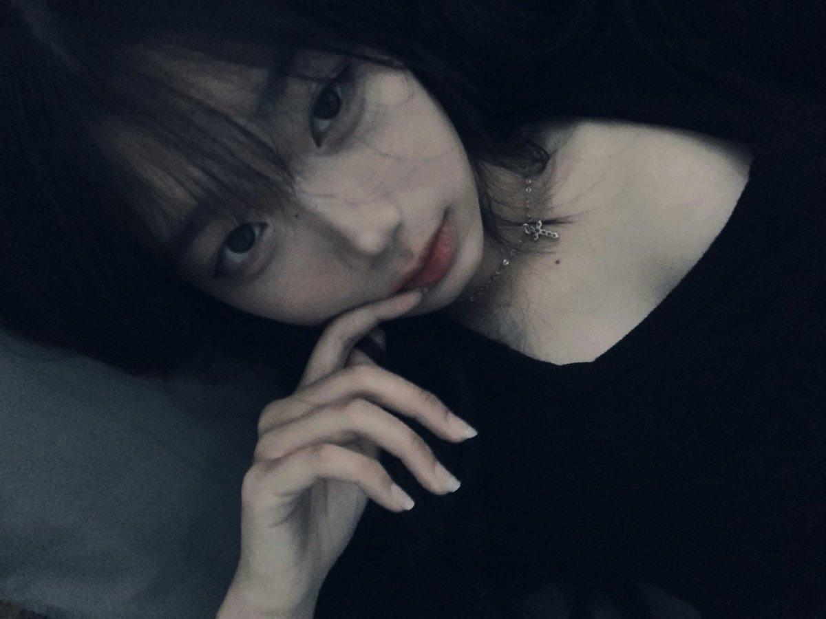 Ola4150's tweet photo. 응… https://t.co/lWZSEUYqMd