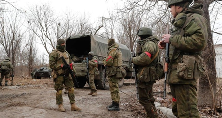OrissaPOSTLive's tweet image. Russian drone strikes overnight into Saturday killed at least two people in the Ukrainian city of Odesa, ahead of a proposed ceasefire for Orthodox Easter.

#Ukraine #RussiaUkraineWar #Odesa #DroneAttack #Ceasefire #OrissaPOST

📲 Follow Orissa POST – Odisha’s No. 1 English Daily