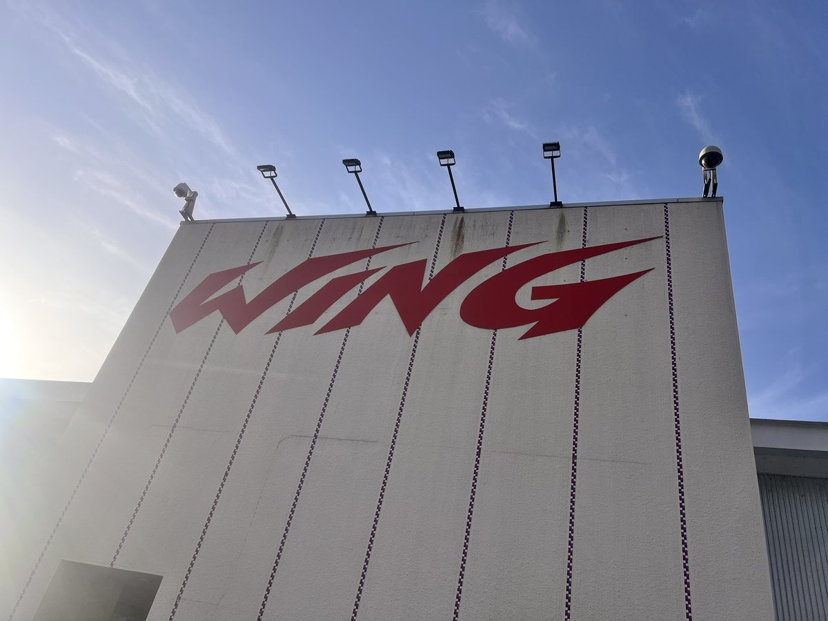 スロックス tweet media