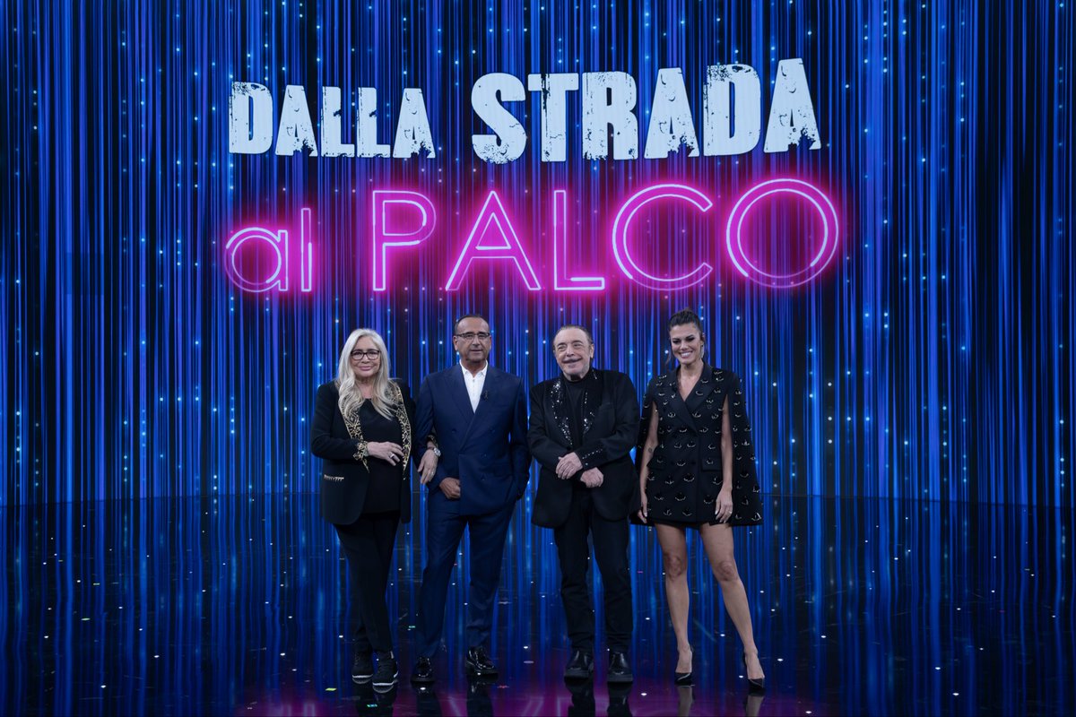 StandByMeTV's tweet photo. ✨Boom di #AscoltiTv ✨per la partenza di #Dallastradaalpalcospecial che domina la serata con il 21%sh e 2.9mln di spettatori!! #1 programma del prime time! Grazie a tutti 🥹 Ci vediamo venerdì prossimo con nuove storie e performance dei nostri artisti di strada💗@RaiUno https://t.co/OYlVHGUN45