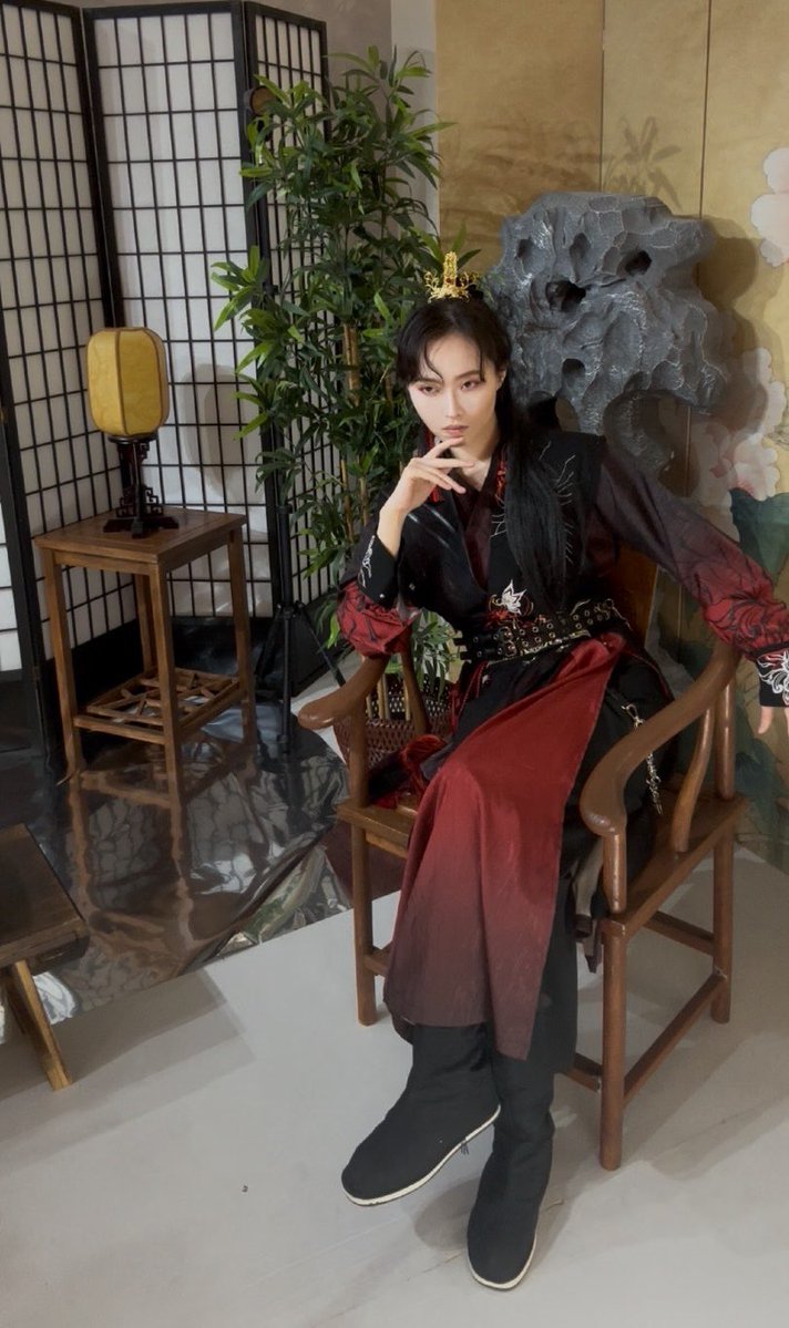 千歳まち tweet media