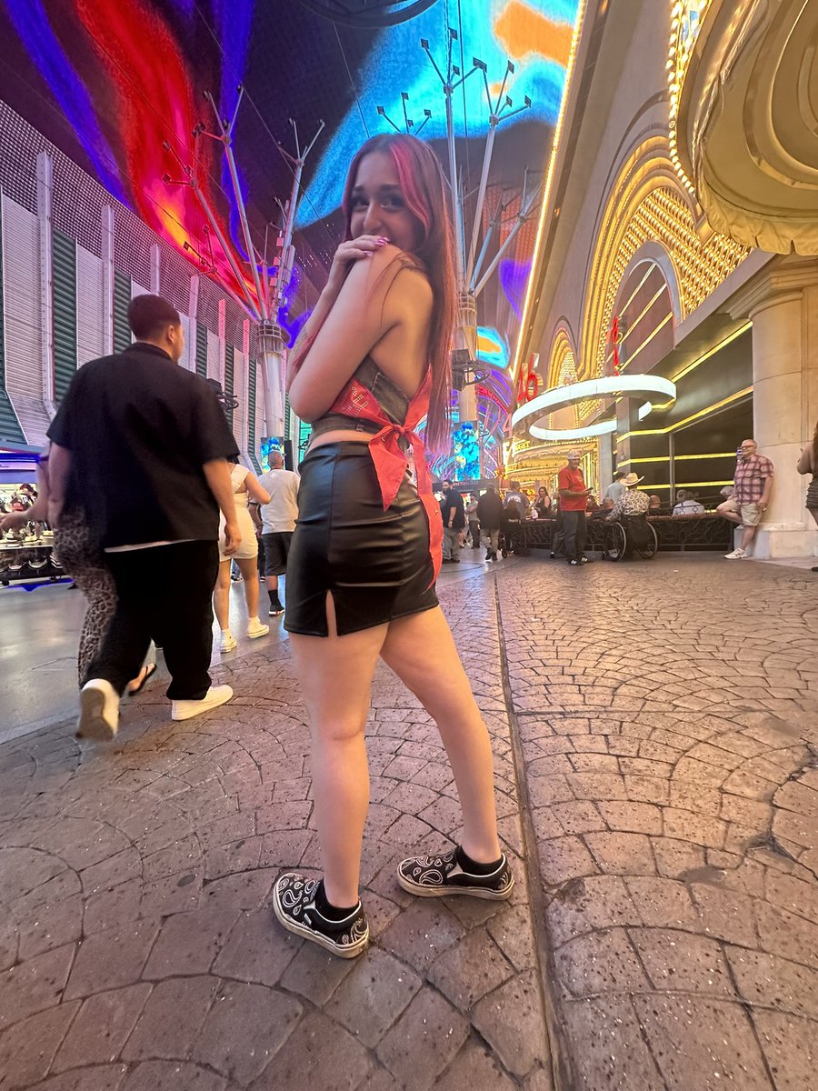 🍃Stoner Queen Haley👑 tweet media