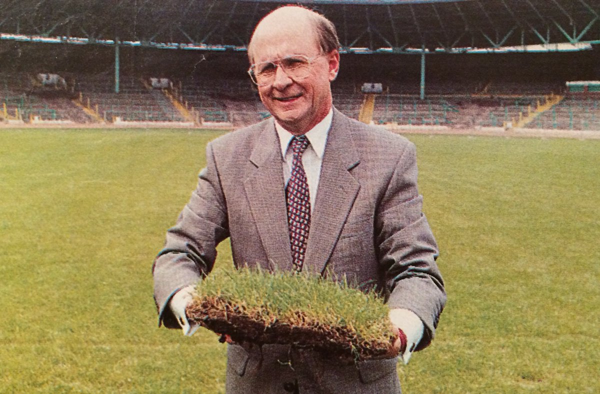 BrattbakkJimOrr's tweet photo. AND IF YOU KNOW THE HISTORY?

A madcap comedy play about the previous 'sack the Board' era!

Pavilion Theatre, Glasgow.

Fergus offering to pay his SFA fine with pitch instalments for tapping up Tommy Burns!  

https://t.co/WSesorBO8q

@TheShamrock1888 @Highland__paddy @ETimsNet https://t.co/CGuS4bo3OE