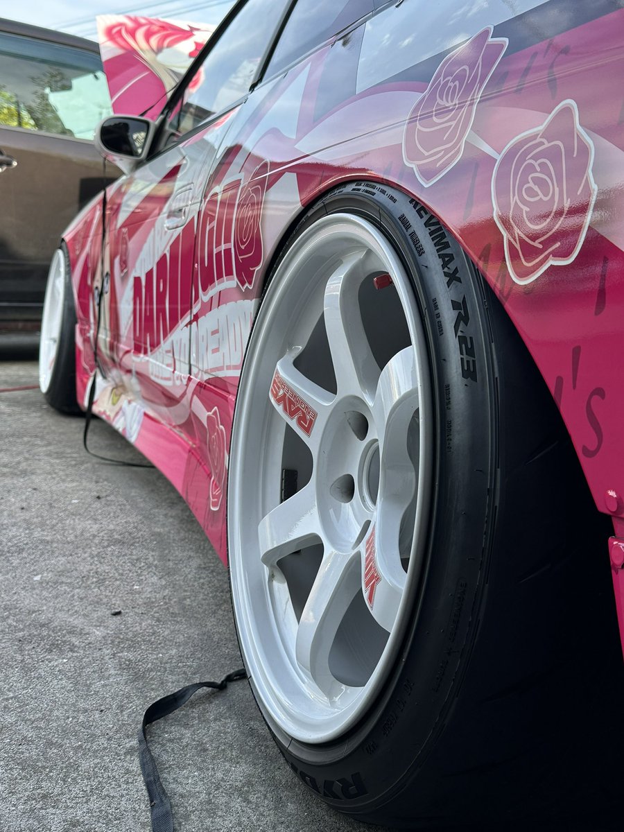 ドリチル tweet media