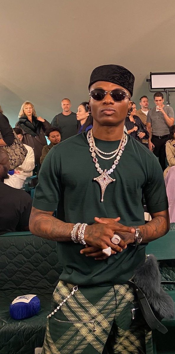 𝐄𝐦𝐳𝐲 ✰ tweet media