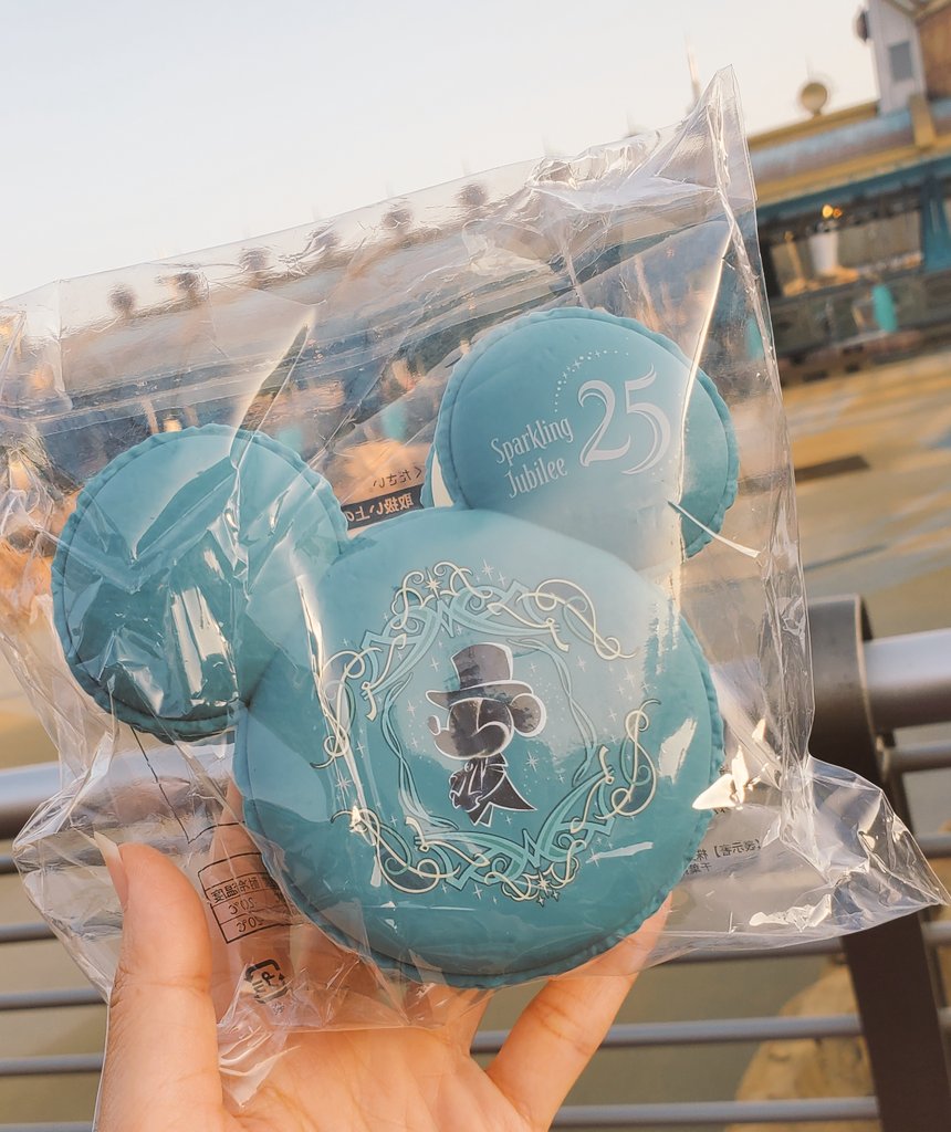 けいけい tweet media