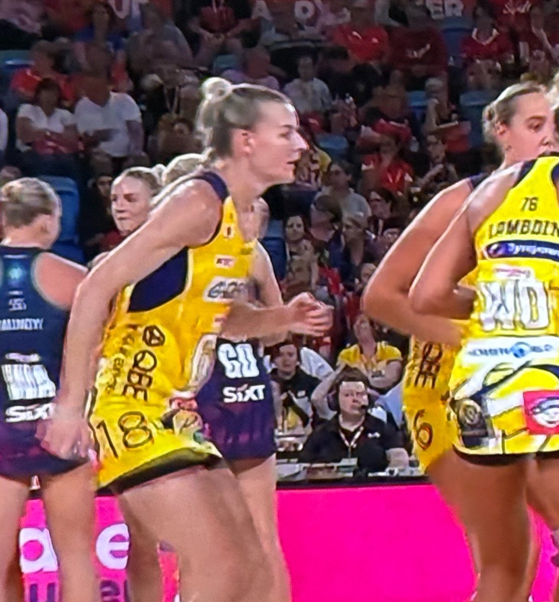 Scottish_Suzi's tweet image. Welcome back, Katrina Rore👏🏾 #SWIvVIX