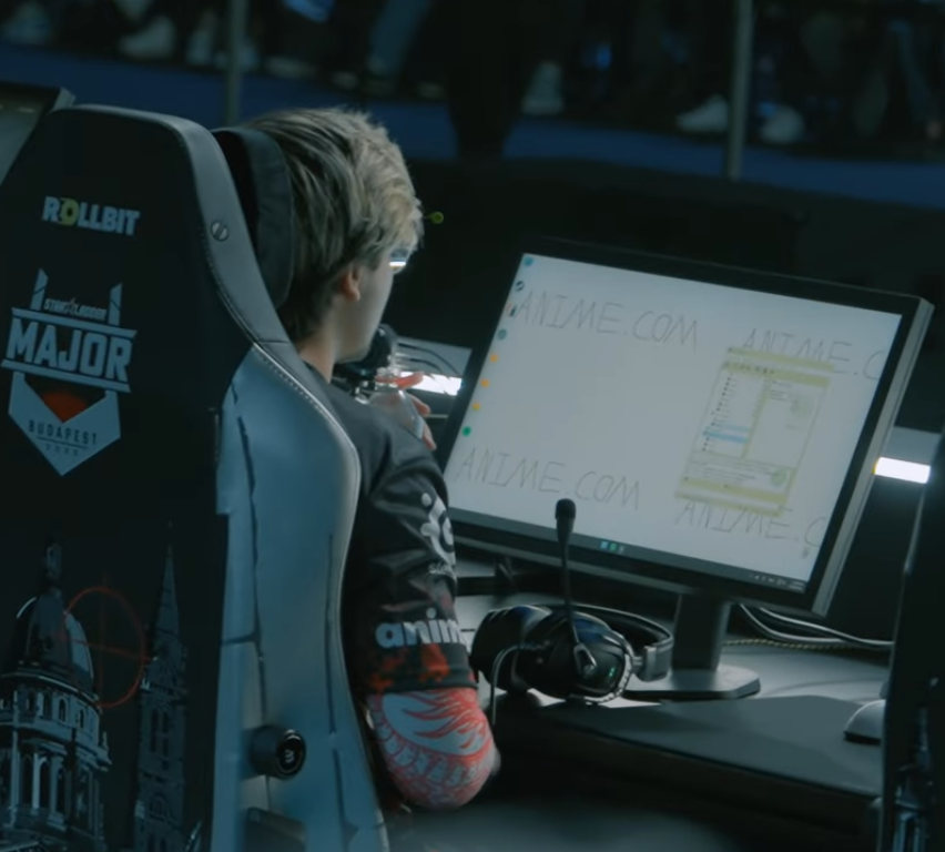 POLOOLPP tweet media