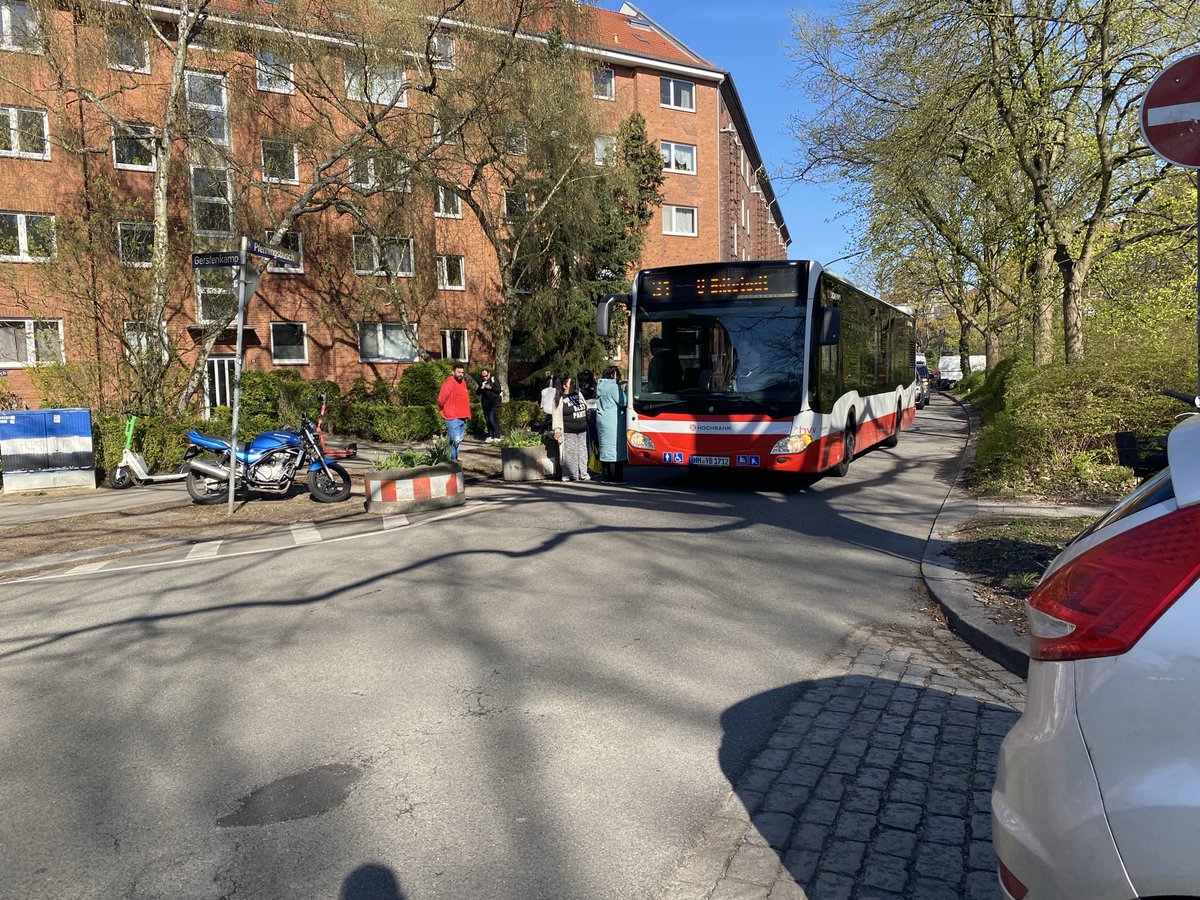 Radweg Hindernis(se) tweet media