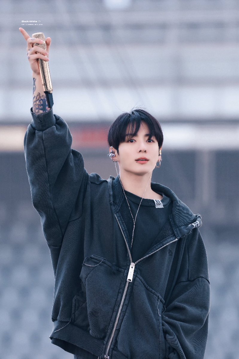 BLACK N WHITE tweet media