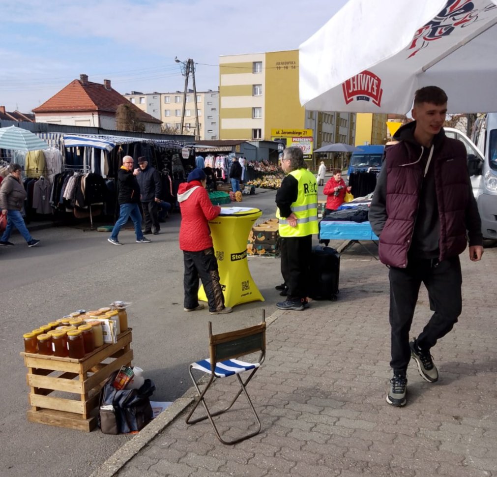 Robert Bąkiewicz tweet media