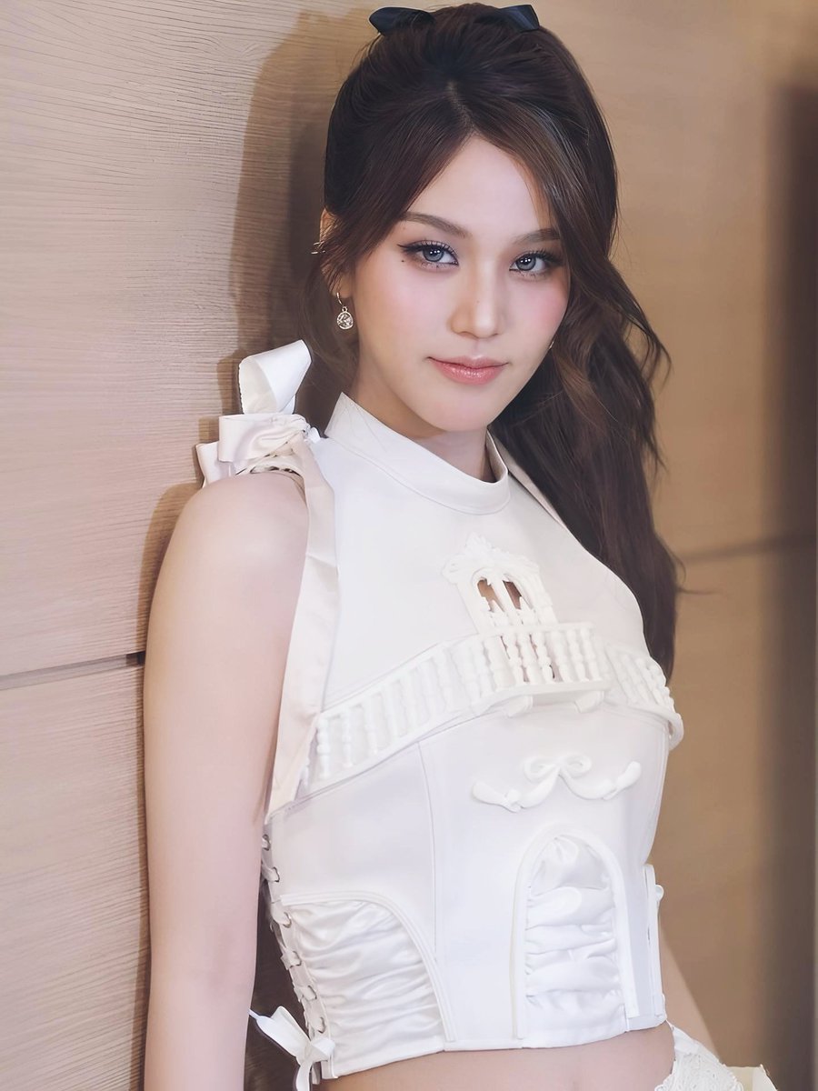 to sunrise - imm always here 🧡💜🦋 tweet media