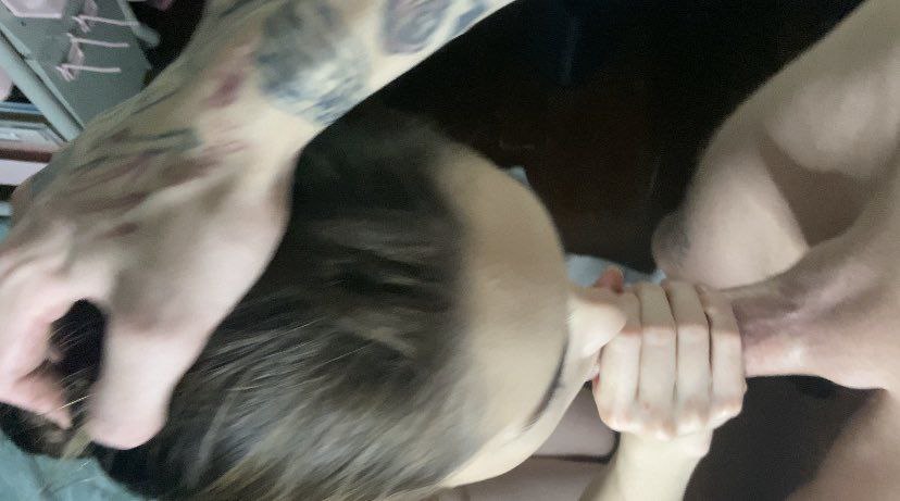 Berisik banget jadi orang, mending disumpel aja mulutnya pake k*ntol