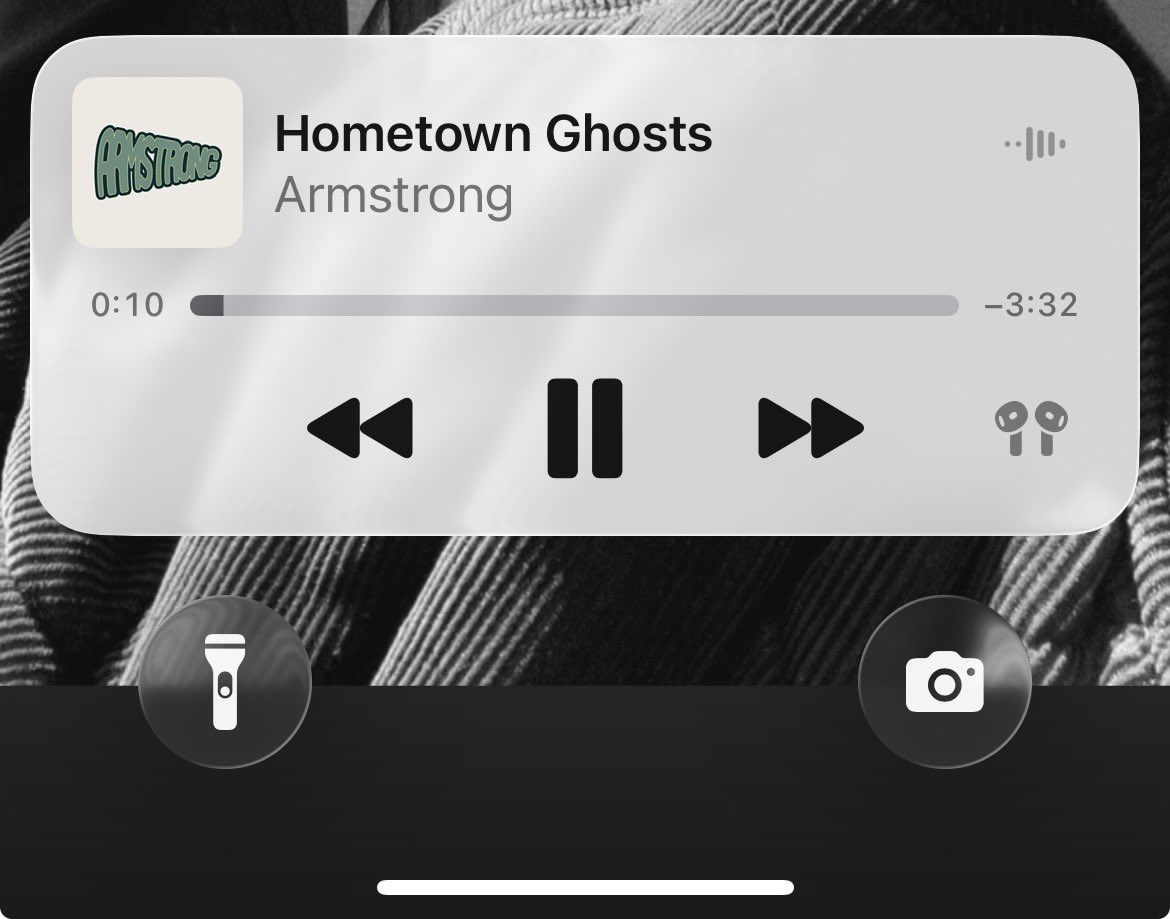 1d0obsession's tweet photo. i'm doing okay and then this song starts playing https://t.co/kl3HUFuD4P