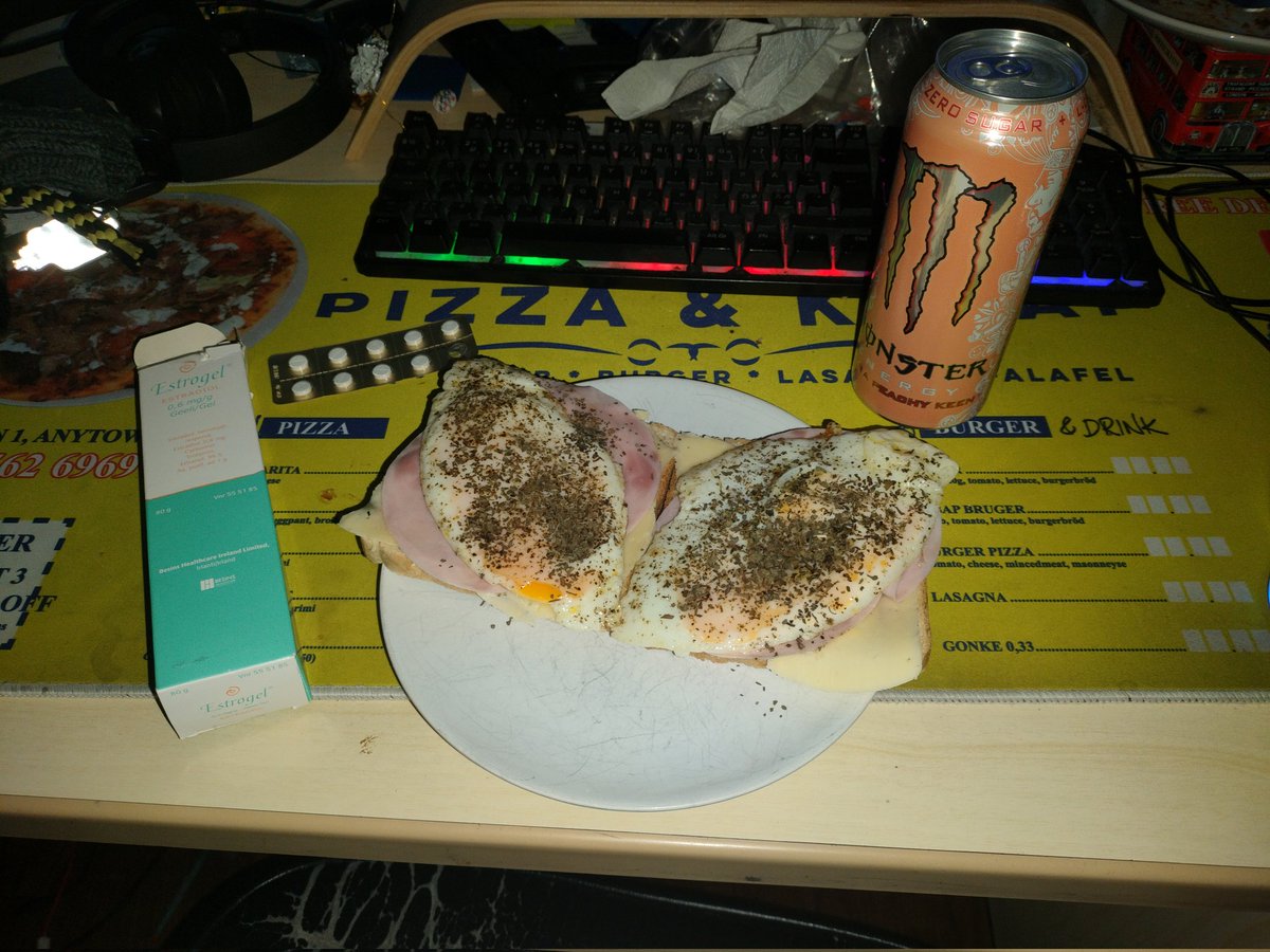 junehas0ideas tweet media