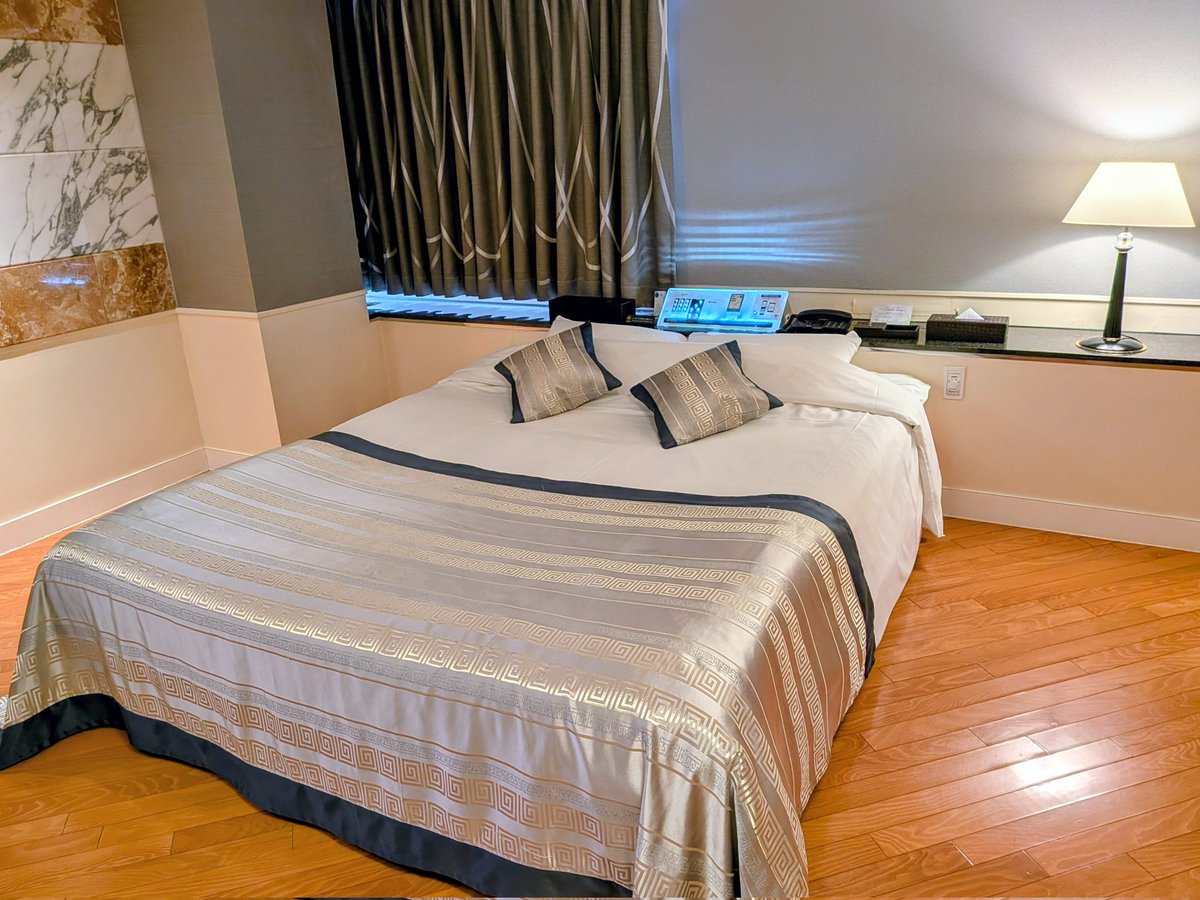 ジッチ tweet media