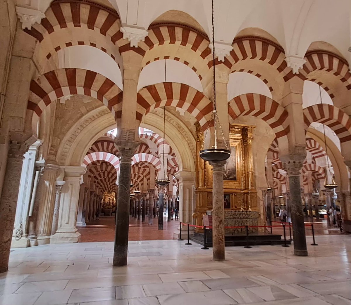santi_music8590's tweet image. Mezquita-Catedral de Córdoba, abril 2026.
Pic by me.