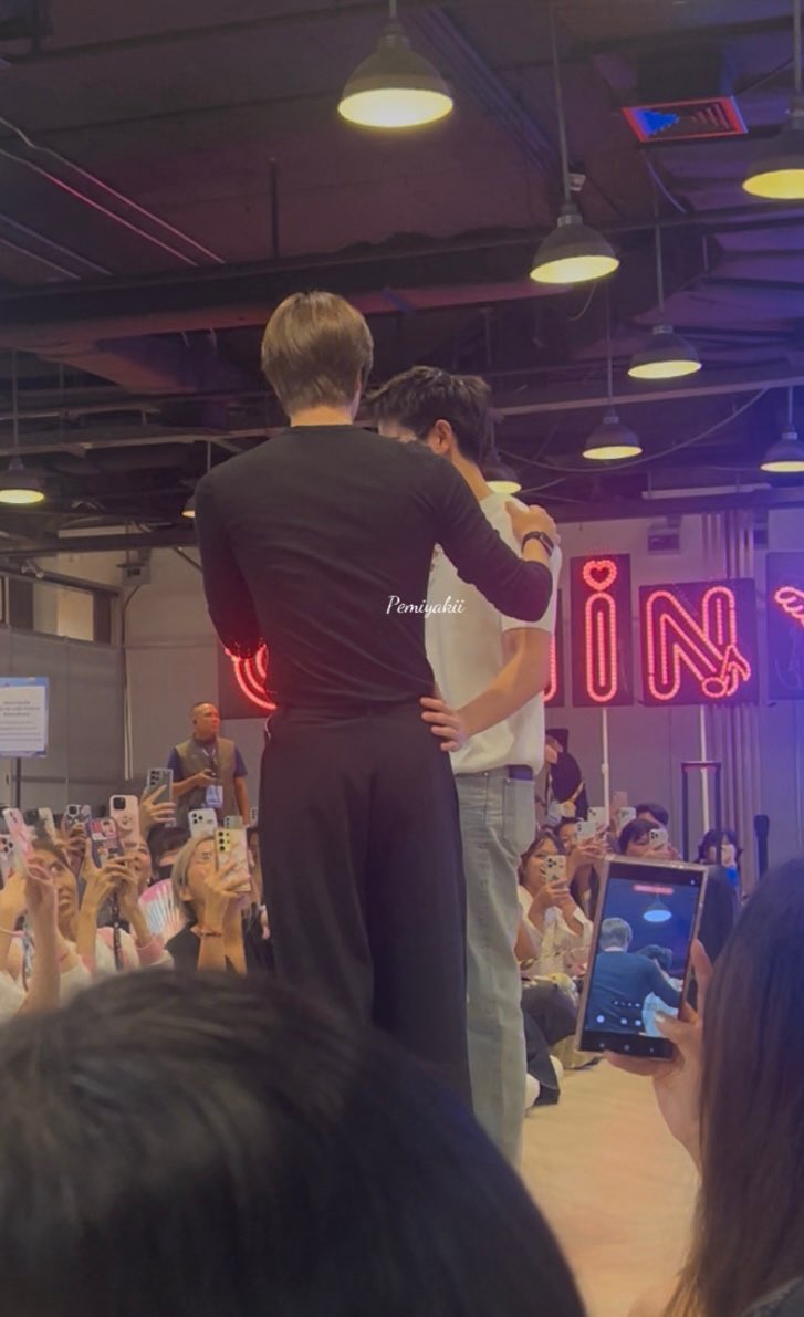 มะwa᭙ปouปou🥓 tweet media