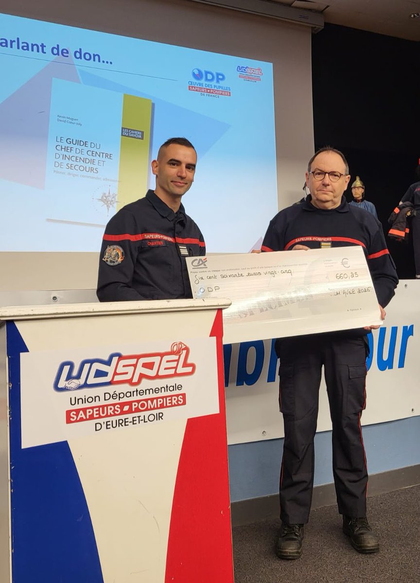 udsp28_officiel's tweet photo. ❤️ La solidarité au cœur de notre engagement en 2025
🔹 aides d’urgence et accompagnement des adhérents
🔹 près de 20000 € reversés à l’Œuvre des Pupilles
👉 19 enfants pupilles accompagnés en Eure-et-Loir
Parce qu’être pompier, c’est aussi ne jamais laisser personne de côté. https://t.co/RQ32AtFEtl