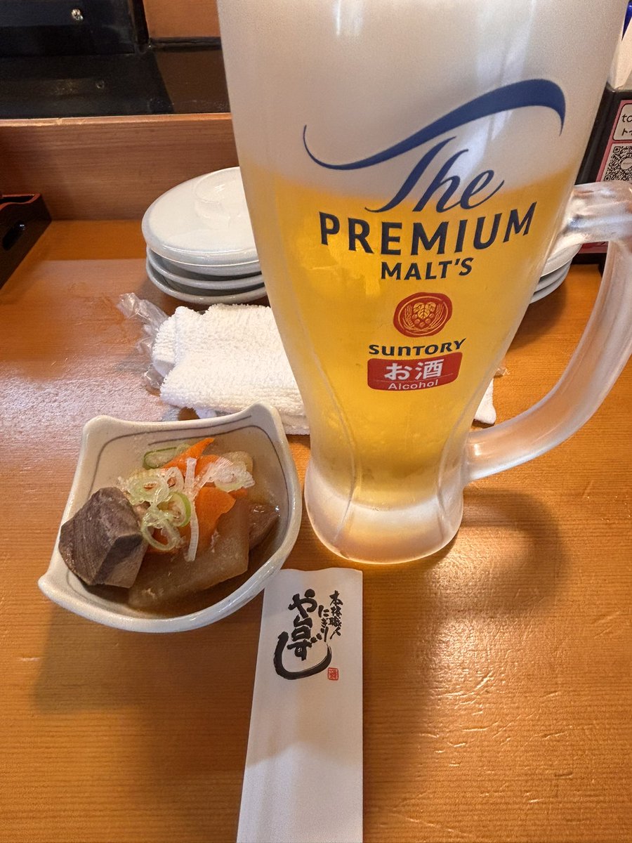 モミＴ tweet media