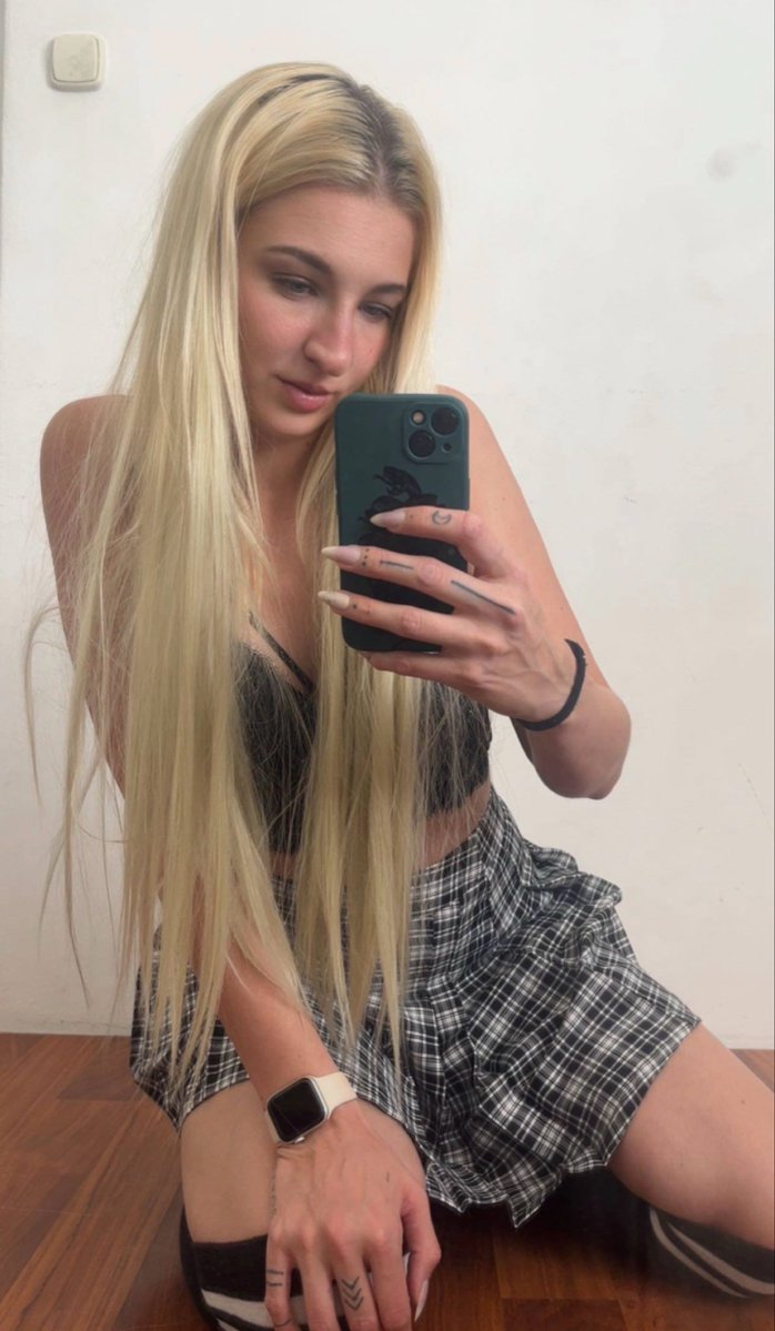 onlyjennrae tweet media