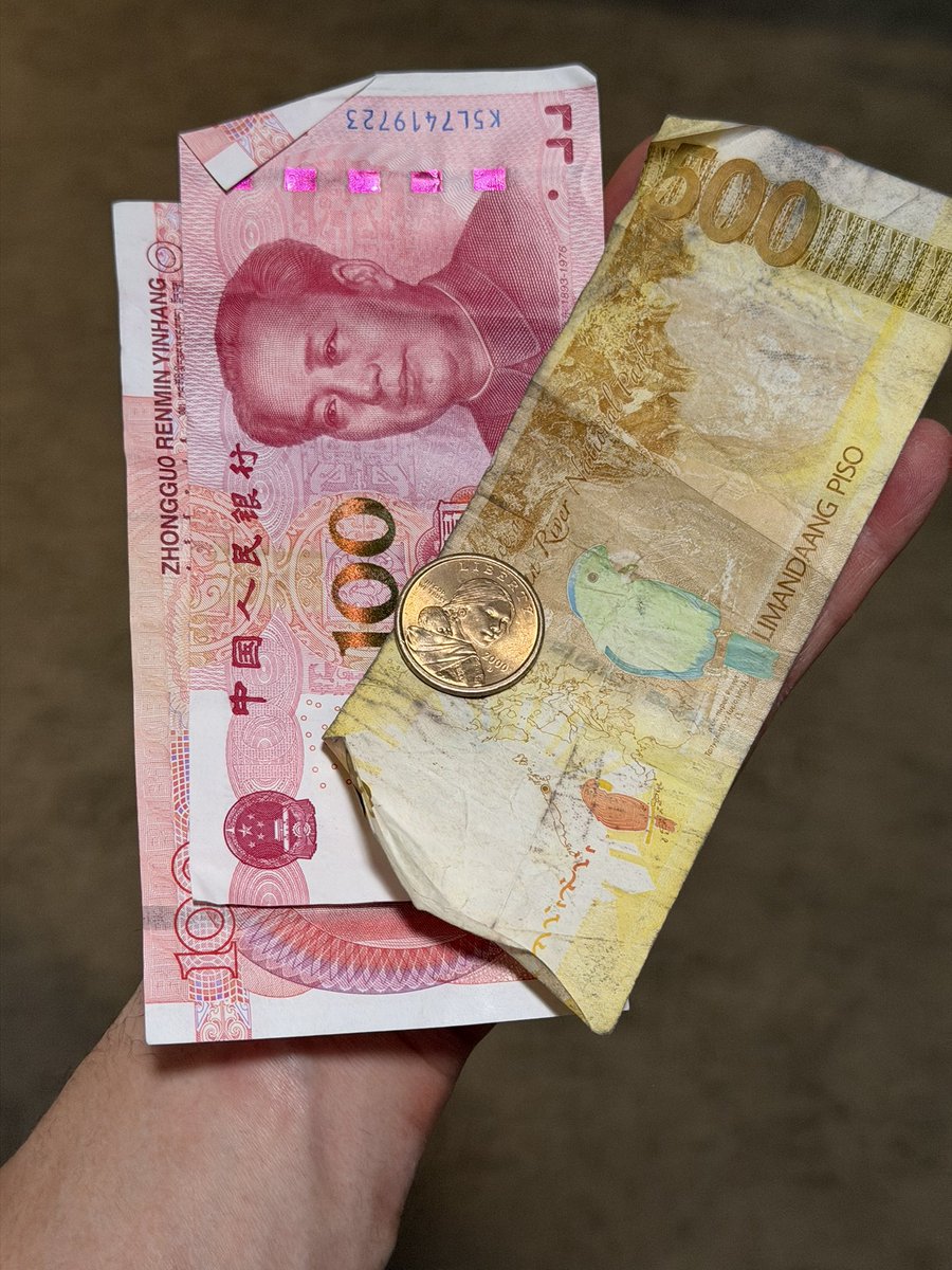 thank you to the people who came to <a href="/GrowlVegas/">GROWL: Las Vegas</a> last week and tipped me:
- 200 chinese yuan
- 500 philippine pesos
- 1 sacagawea dollar