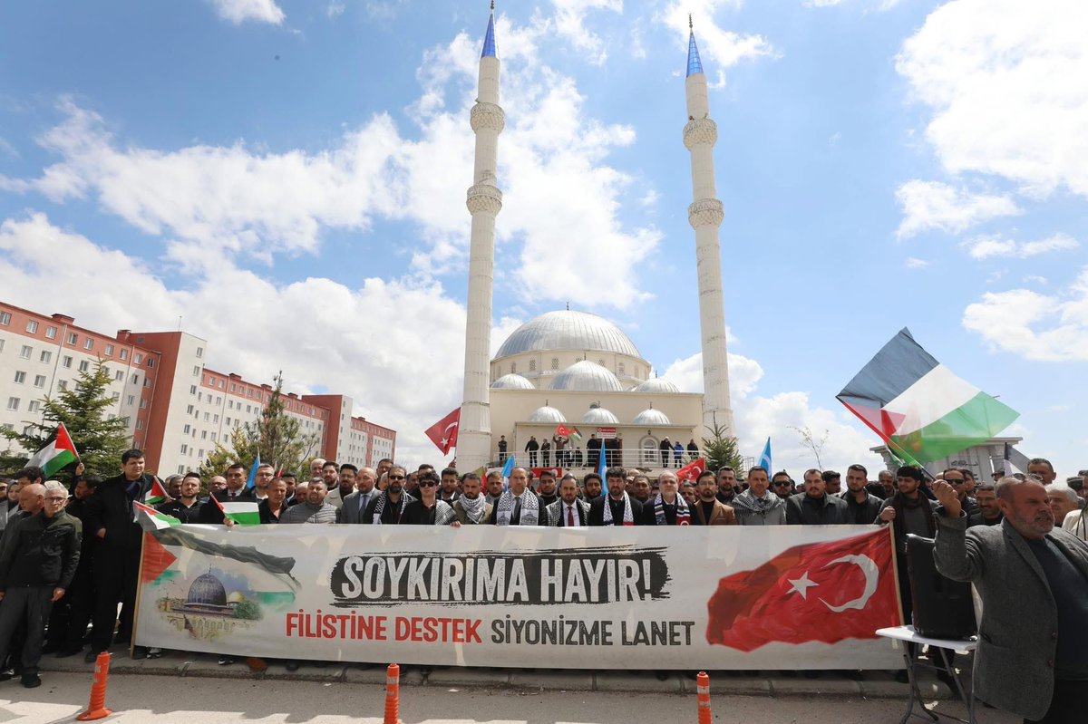 Mesat511's tweet photo. Kudüs özgür değilse, Dünya tutsaktır..🇵🇸🇹🇷 https://t.co/1scrlRTMGv