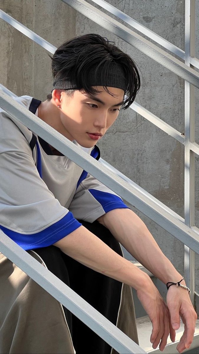 seunghan tweet media