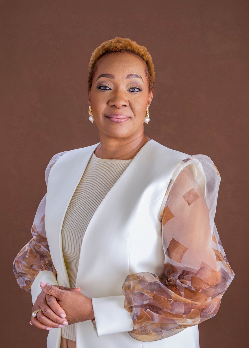 Nike Adeyemi tweet media
