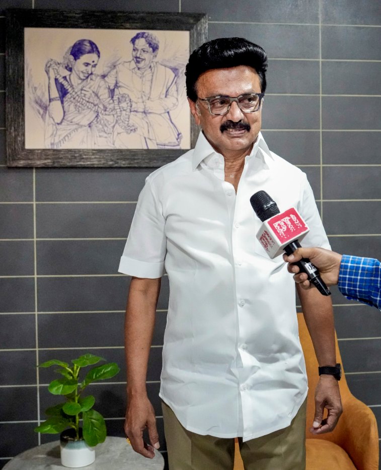 STORY | Stalin dismisses ED allegations on TASMAC, sandmining scams as "Centre produced, ED-enacted dramas"

Tamil Nadu Chief Minister and DMK President M K Stalin has strongly condemned the BJP for reducing the ED into an "errand department" and dubbed the alleged Rs 1,000 crore