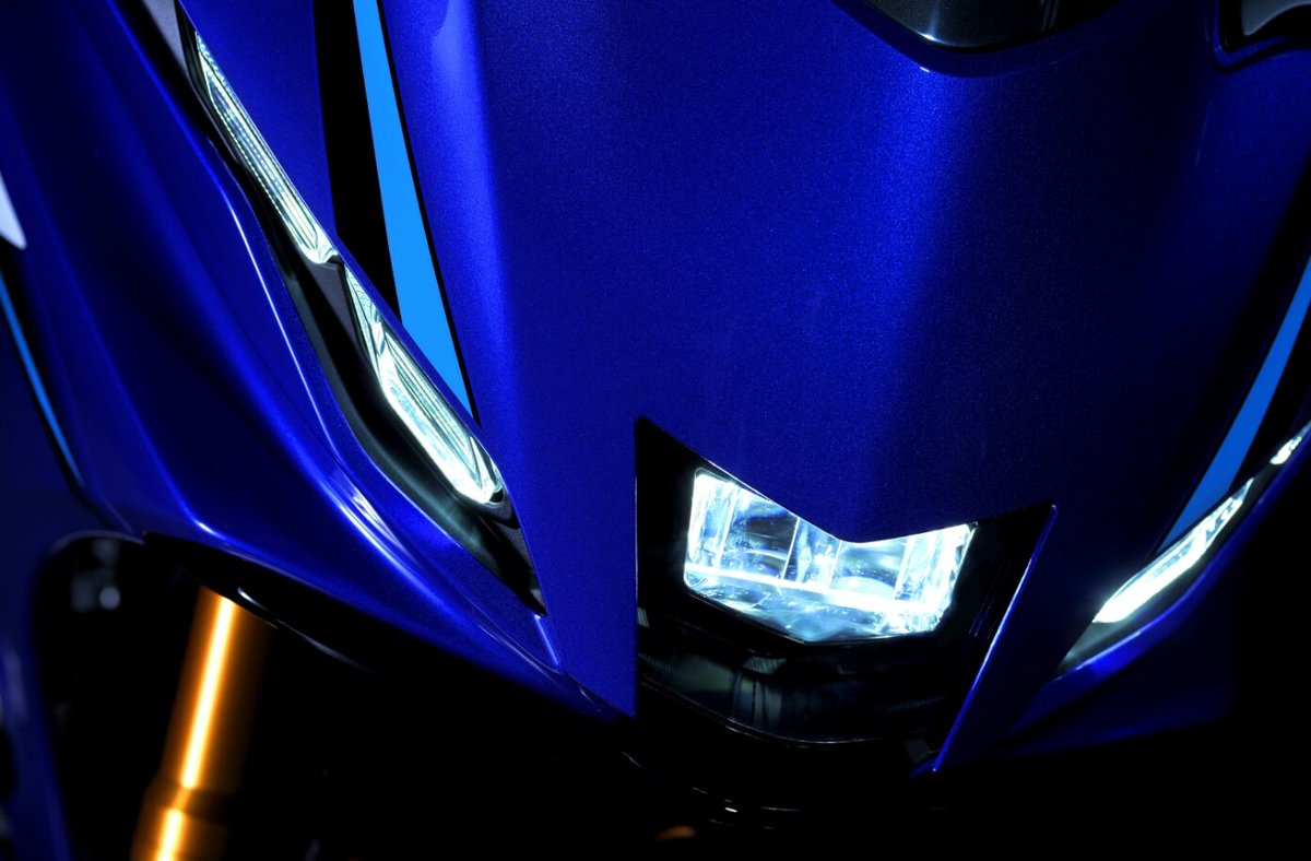 YSP42179770's tweet image. 新型YZF-R7リリース！

６軸IMUを用いた電子制御や双方向クイックシフター、
クルーズコントロールにスピンフォージドホイール！
大幅進化の豪華装備てんこ盛りです！

ご予約受付開始しておりますので、
気になる方は当店まで！！

＃YZF ＃R7 ＃ヤマハ #YAMAHA