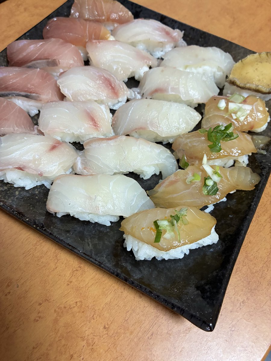 なてす。 tweet media