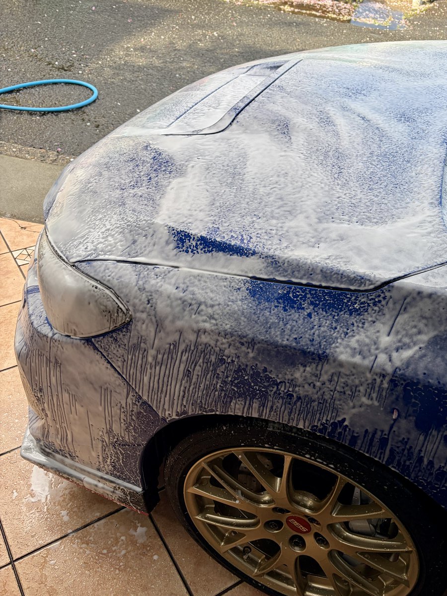 ta28_vab's tweet image. 今日は花粉だか黄砂だか分からんけど、デロンデロンに汚れてたので3ph洗車しました🧼🫧🫧

近所のおばちゃんに、
毎週洗ってるけど塗装剥げへんかって言われた🤣🤣🤣

#PRIMUS #PURIFICA #SEMPER
#Labocosmetica ＃洗車の日キャンペーン