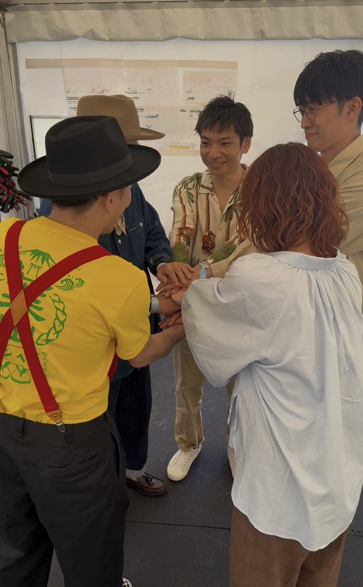 D.W.ニコルズ tweet media