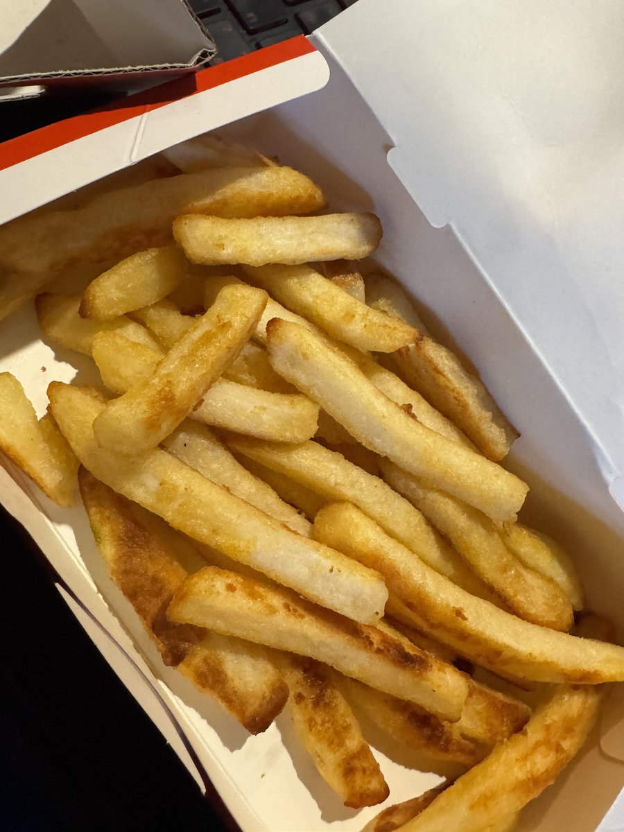 冬樹🤘🇺🇦 tweet media