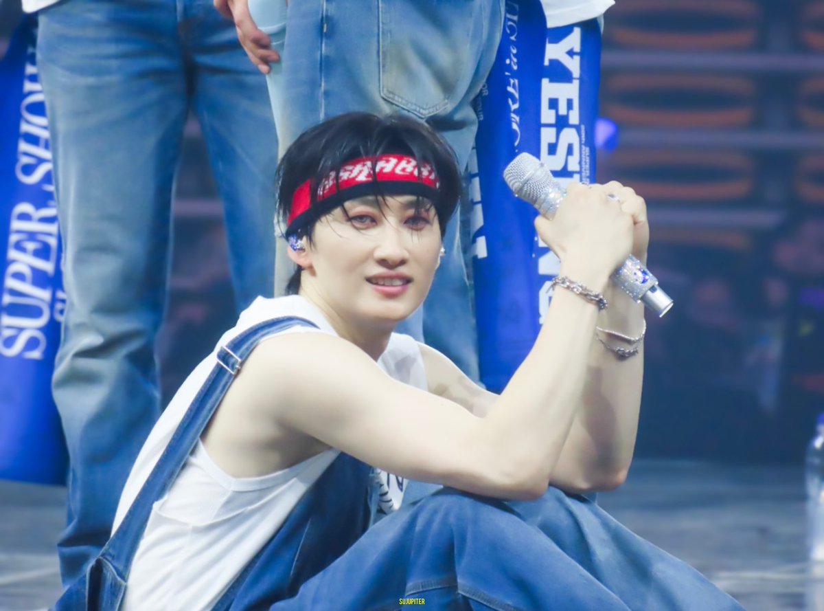 sujupiter_'s tweet photo. ᙏ̤̫ 🥕 ༘⋆

-
📷 𝟮𝟲𝟬𝟰𝟬𝟰 𝗦𝗦𝟭𝟬 𝗦𝗝-𝗖𝗢𝗥𝗘 𝗗𝗔𝗬 𝟯

//PLZ DO NOT REMOVE LOGO//

#은혁 #eunhyuk #슈퍼주니어 #superjunior https://t.co/zyjsvIa90k
