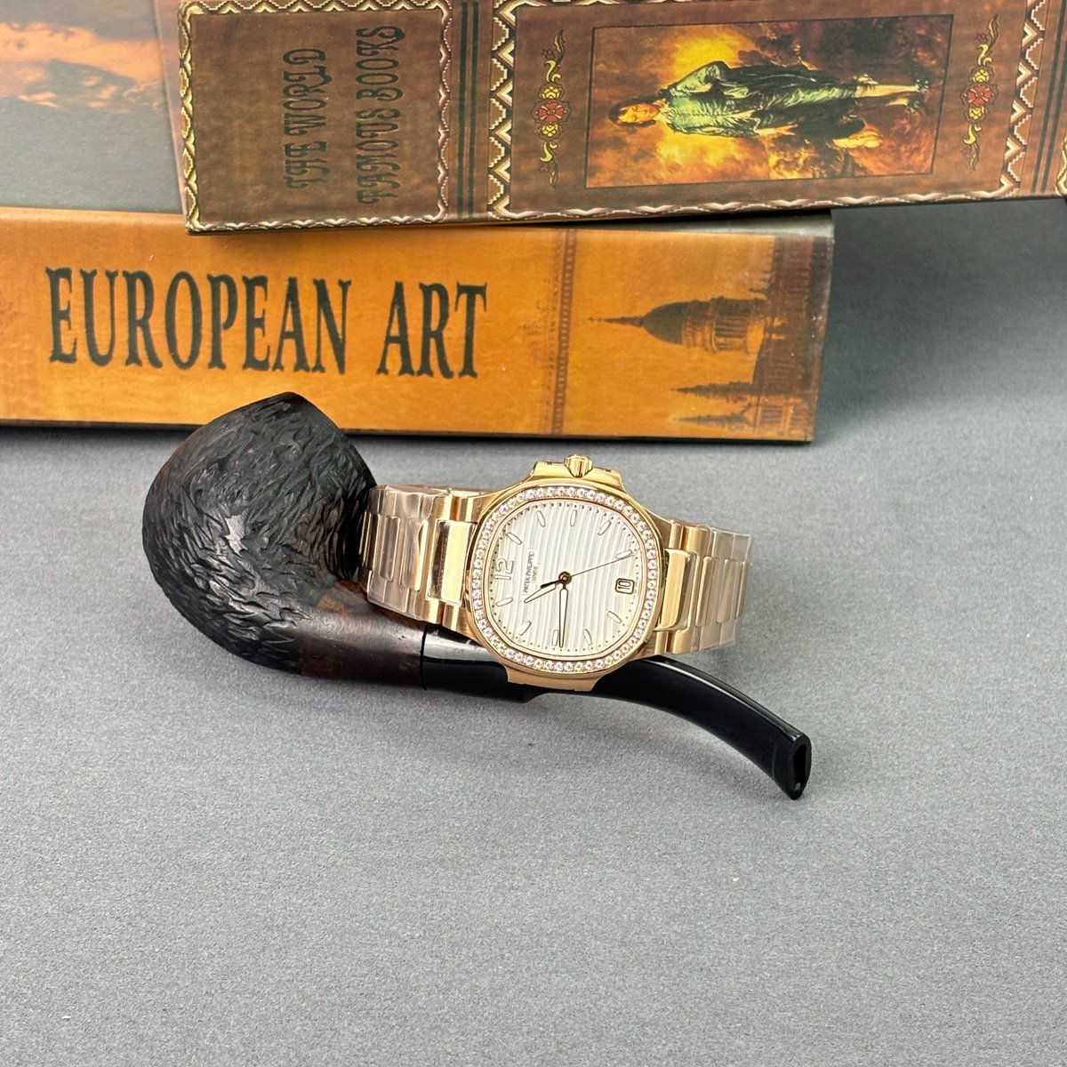 w1528354754237's tweet image. Nautilus-style#AffordableLuxury #NautilusStyle #DiamondWatch