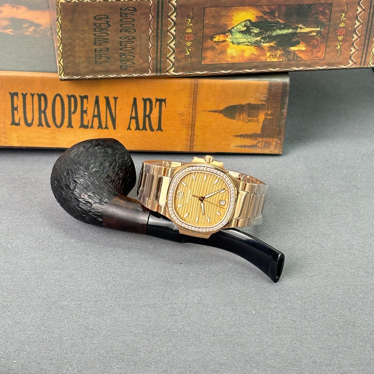 w1528354754237's tweet image. Nautilus-style#AffordableLuxury #NautilusStyle #DiamondWatch