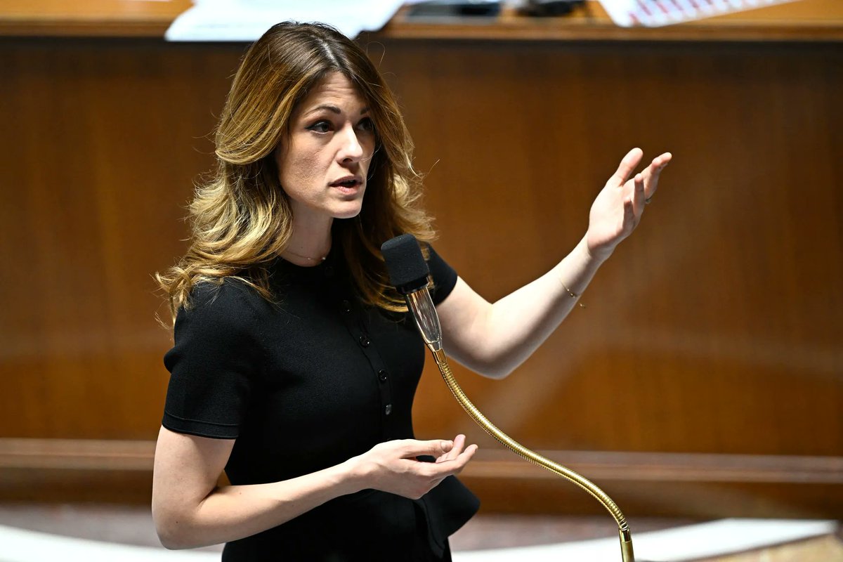 Jon De Lorraine tweet media