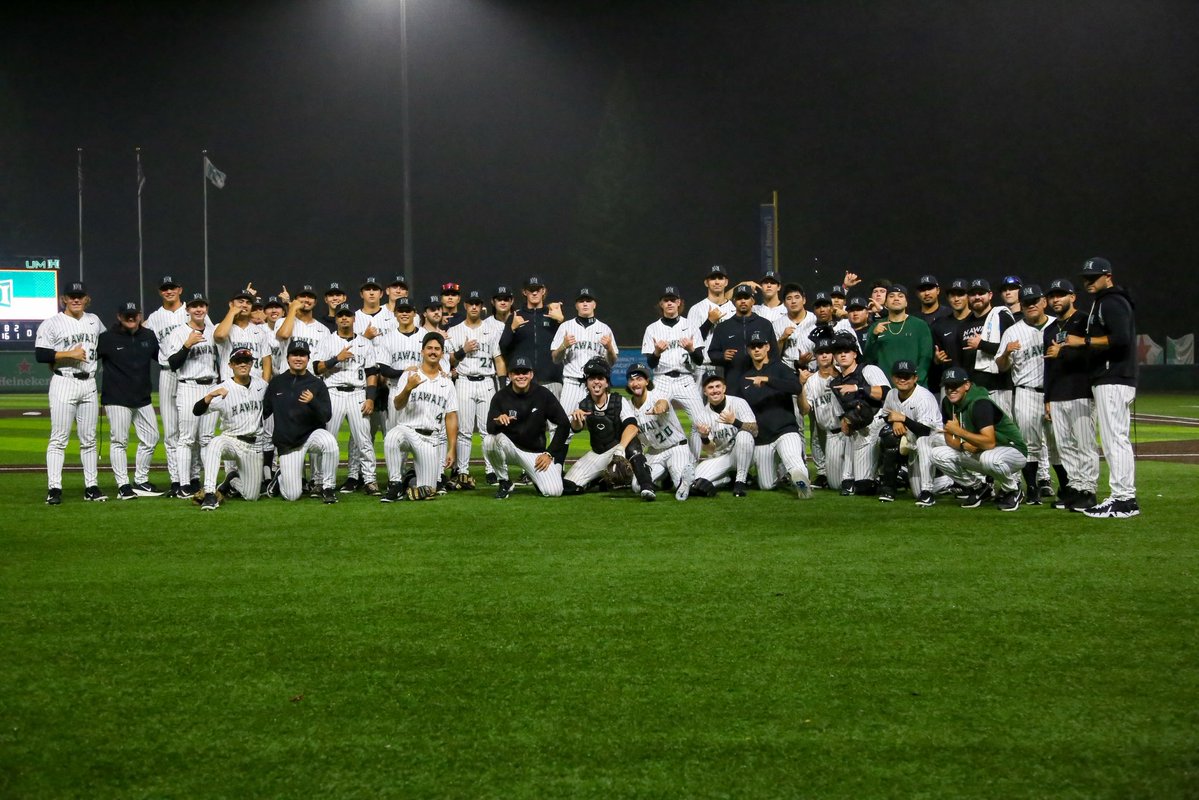 Hawaii Baseball tweet media