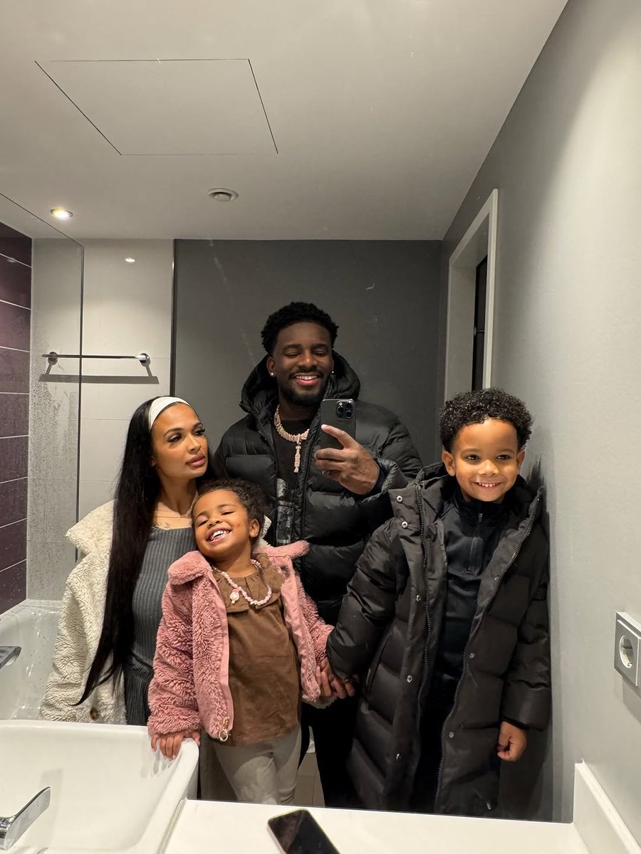 MR DANIEL tweet media