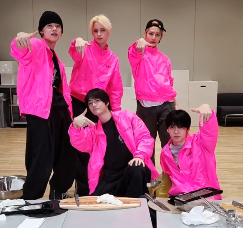 hourly beomjun ♡ tweet media