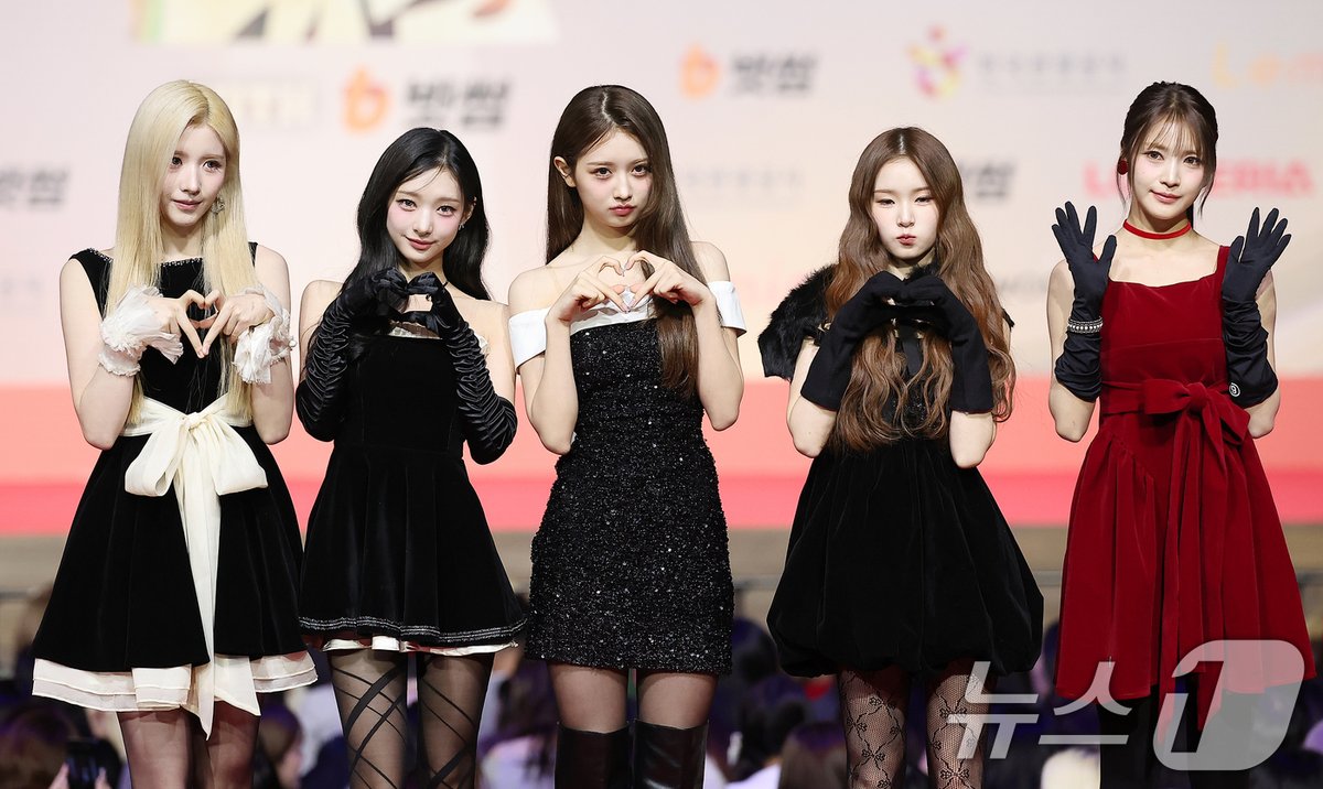 KpopGirlzBands1's tweet image. #HITGS hará #COMEBACK el 15 de abril con "Things We Dream : Vol.1"