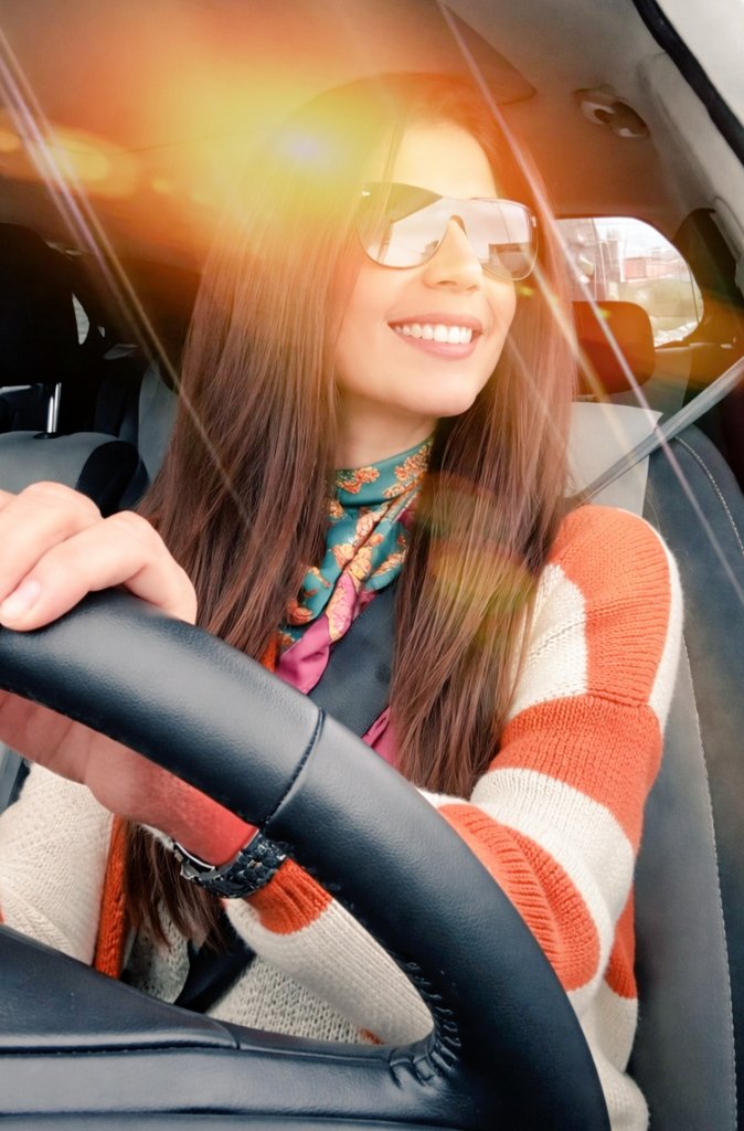 PnarDem1's tweet image. Işığın "sen" olduğunu anladığında, hayatın parlamaya başlayacak...✨

#cumartesi 
#istanbul 🤍