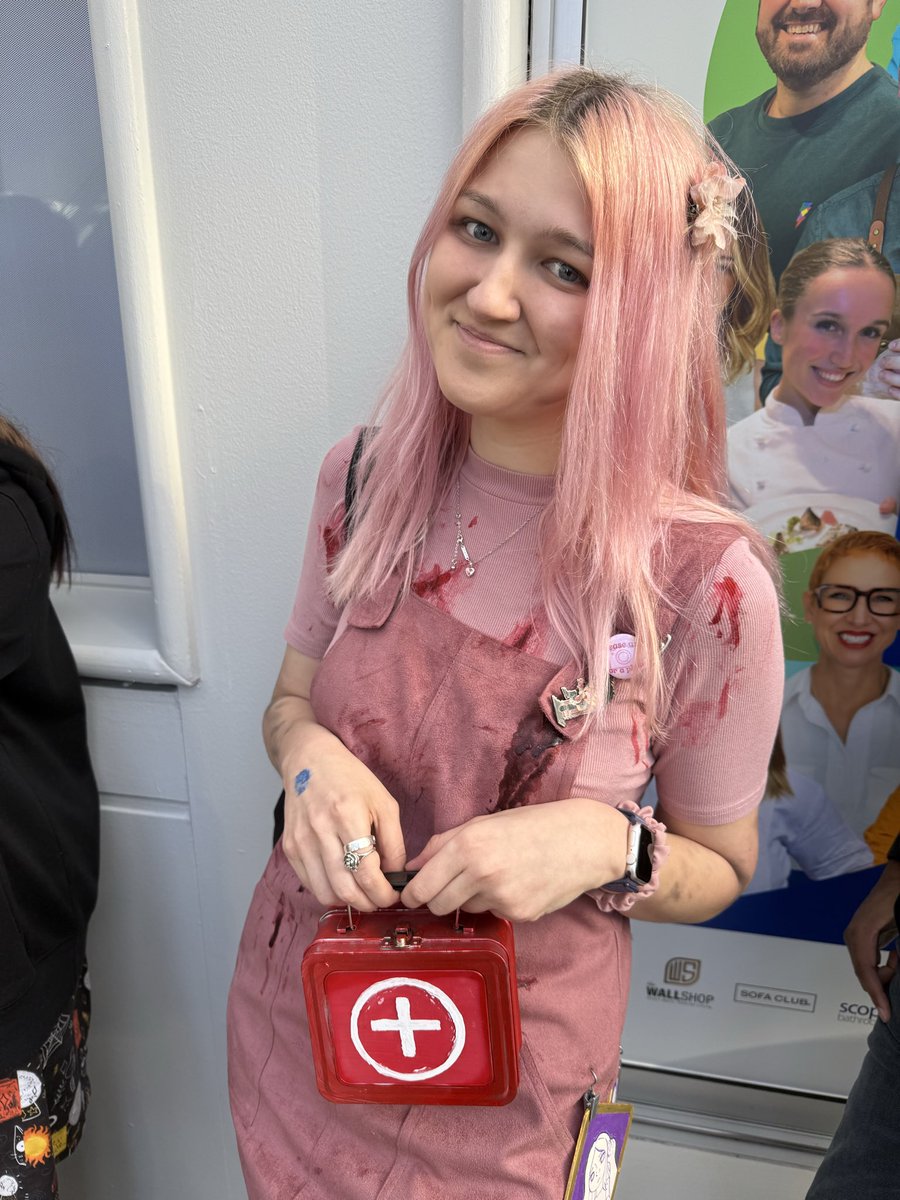 COME FIND ME AT @HORRORCONSCOTLAND!!! 🏴󠁧󠁢󠁳󠁣󠁴󠁿🔪 #horrorcon #deadbydaylight #dbd #dbdcosplay